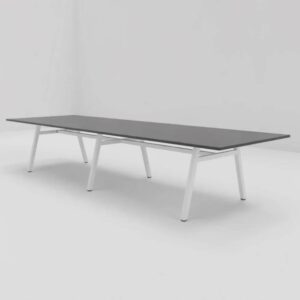 Stół konferencyjny 400x120x76cm, na nogach metalowych A