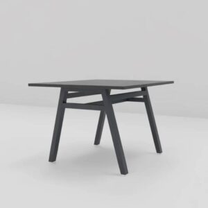 Stół konferencyjny 100x100x76cm, na nogach metalowych A