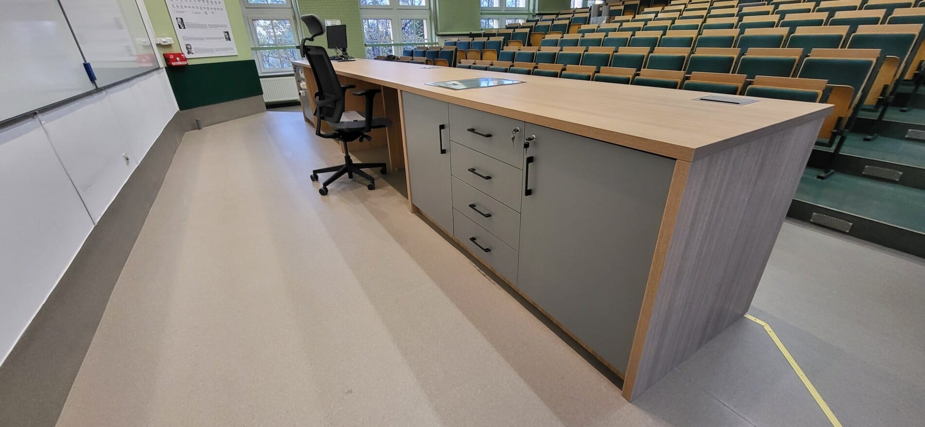 Kompleksowa modernizacja katedry na wrocławskiej uczelni - obrazek 20