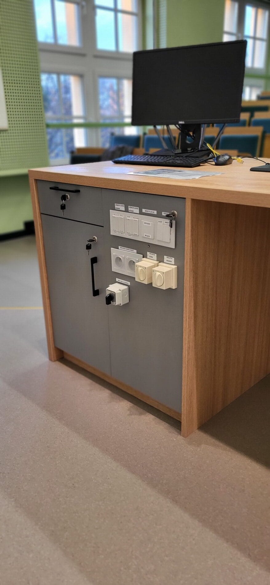 Kompleksowa modernizacja katedry na wrocławskiej uczelni - obrazek 15