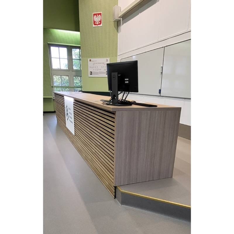 Kompleksowa modernizacja katedry na wrocławskiej uczelni